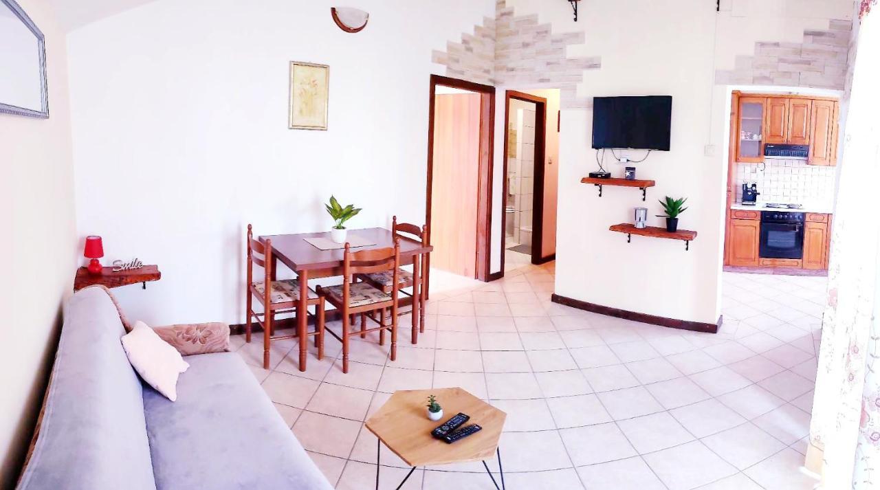 Apartmani Drazi Plimica Vodice Exterior photo